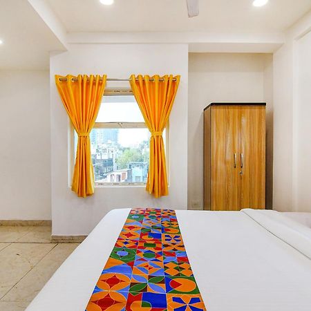 Fabhotel Grand Hazra Inn - Nr Ballygunge Station 加尔各答 外观 照片