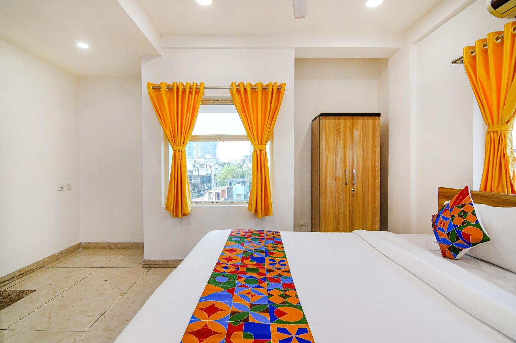 Fabhotel Grand Hazra Inn - Nr Ballygunge Station 加尔各答 外观 照片